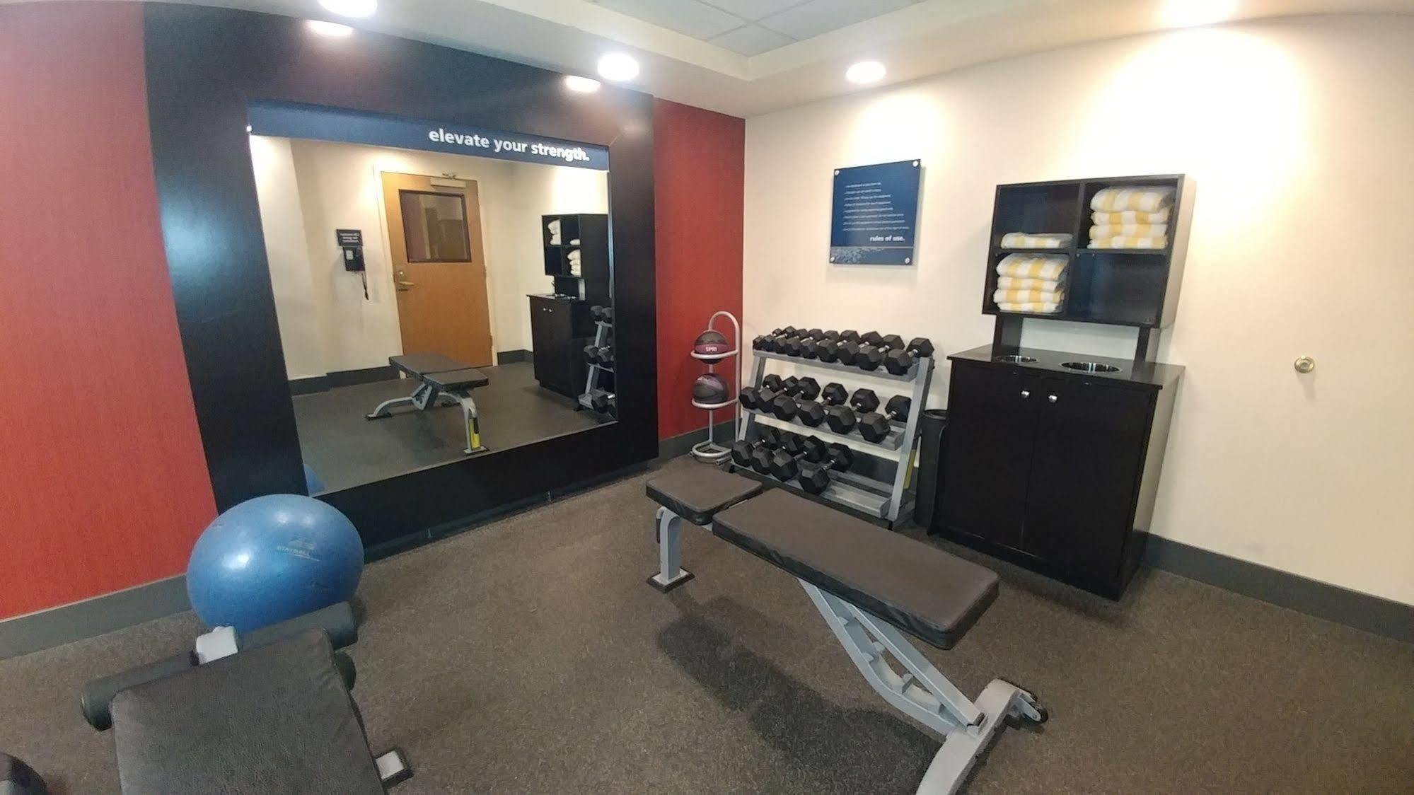 Hotel Hampton & St. Petersburg/downtown 3*