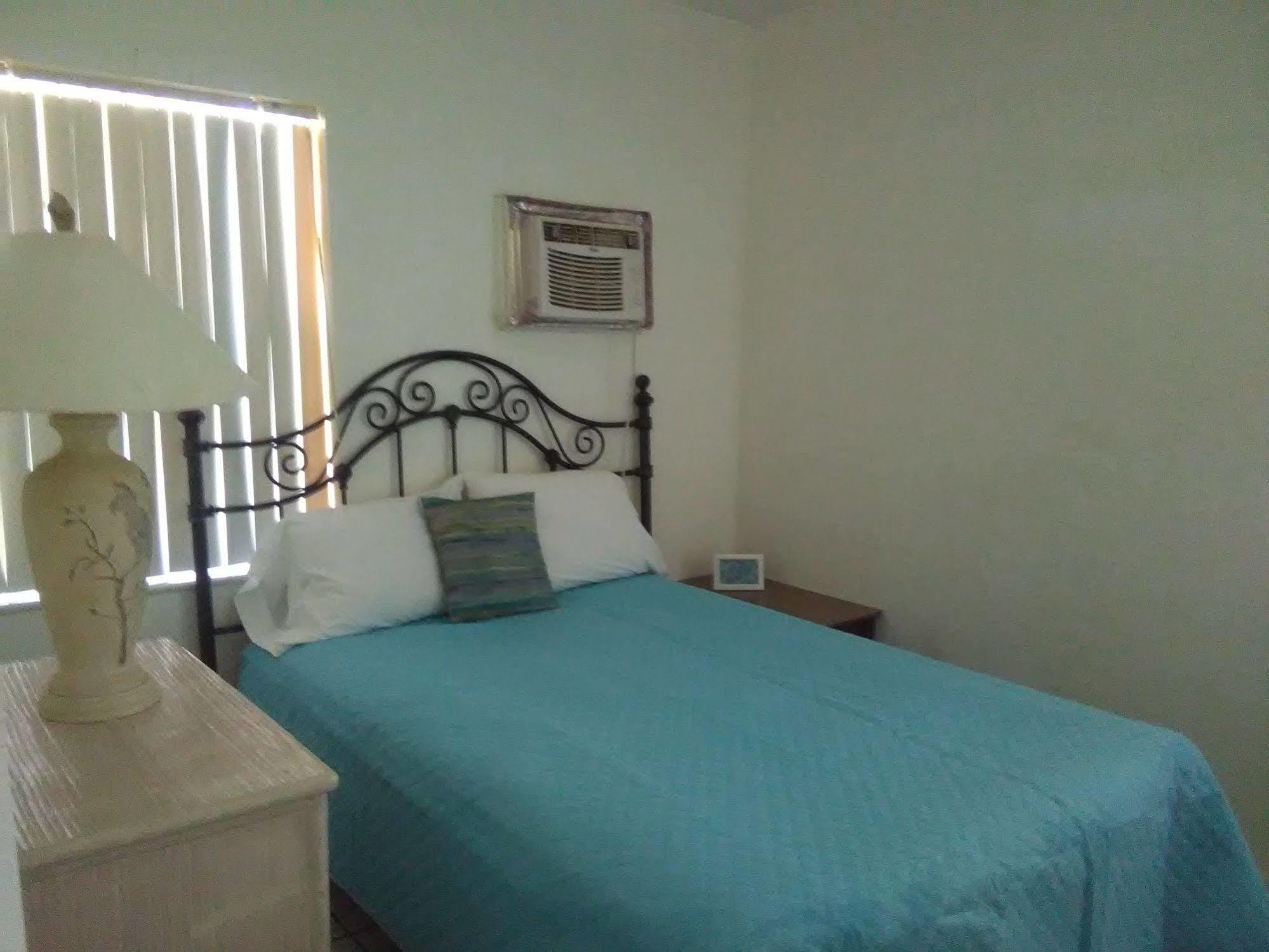 Motel Swashbuckler 2*