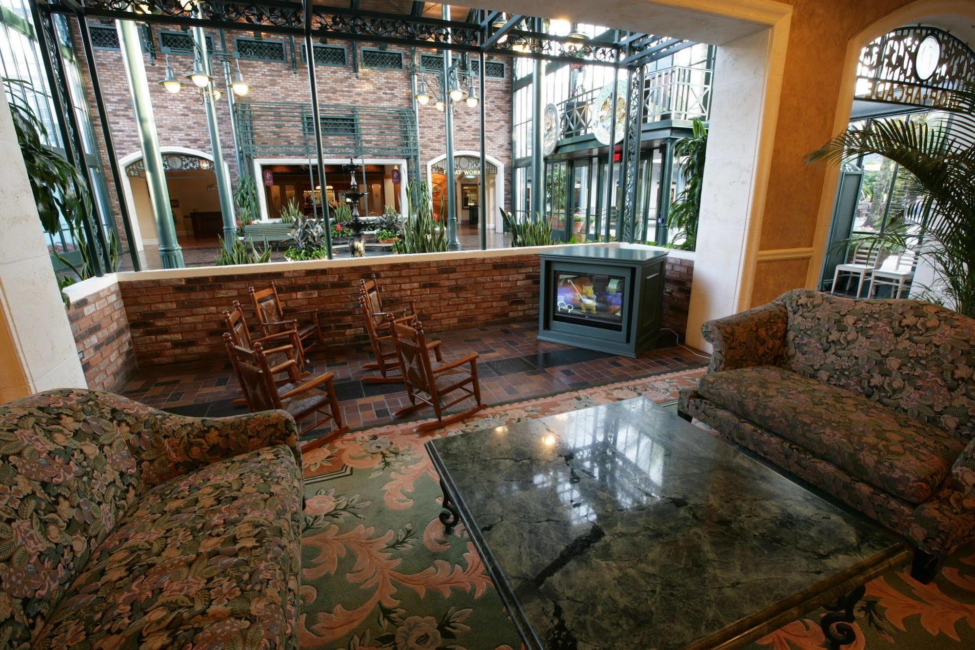 Disney's Port Orleans - French Quarter Hotel Lake Buena Vista