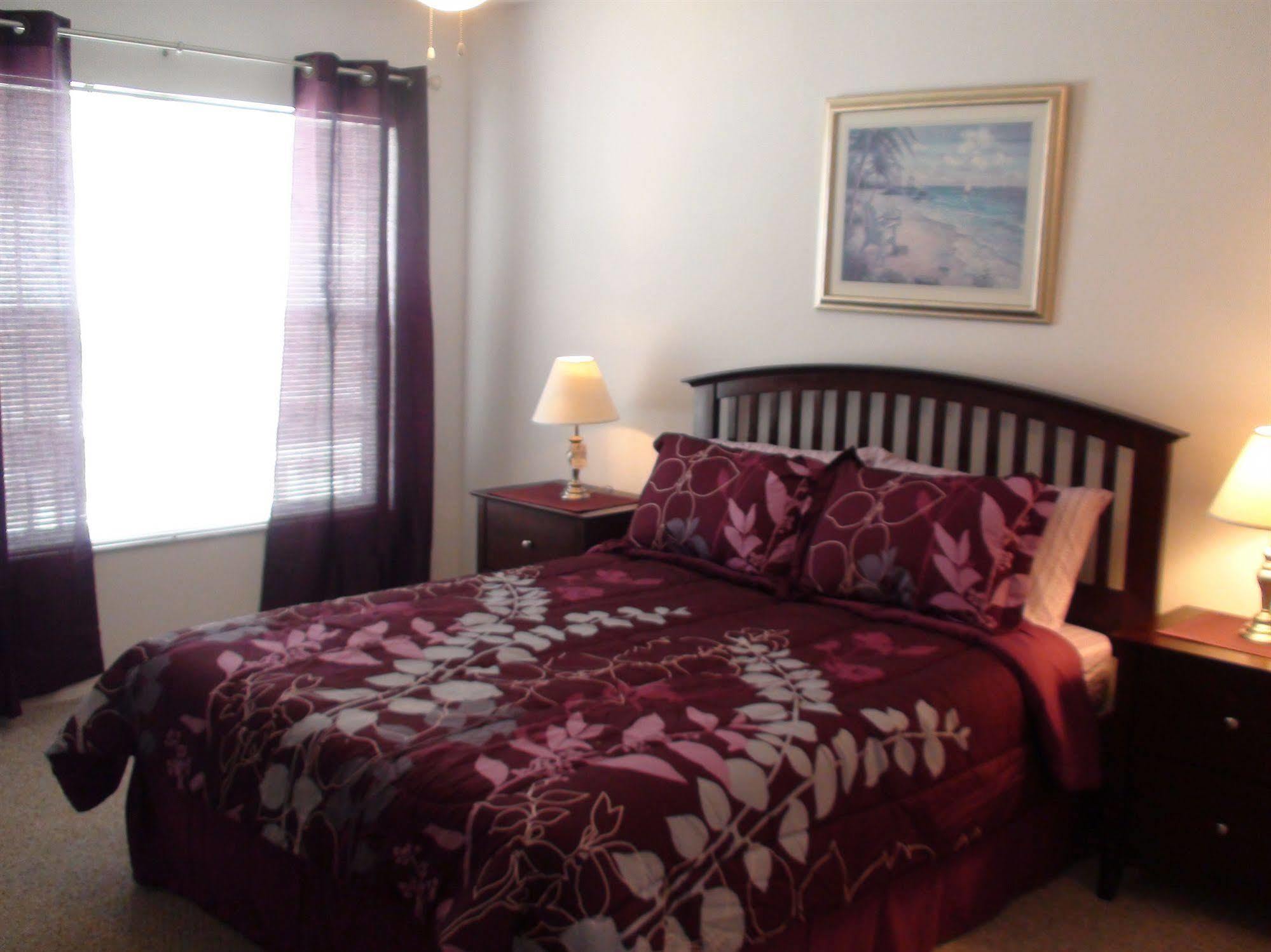 The At Seven Dwarfs Apartment Kissimmee