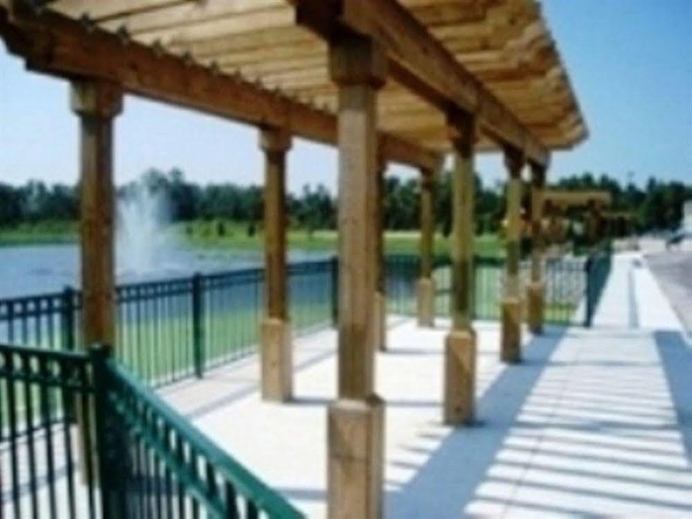 The At Seven Dwarfs Apartment Kissimmee