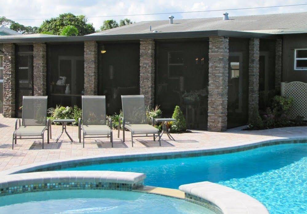 Hotel Heffron Manor 4*