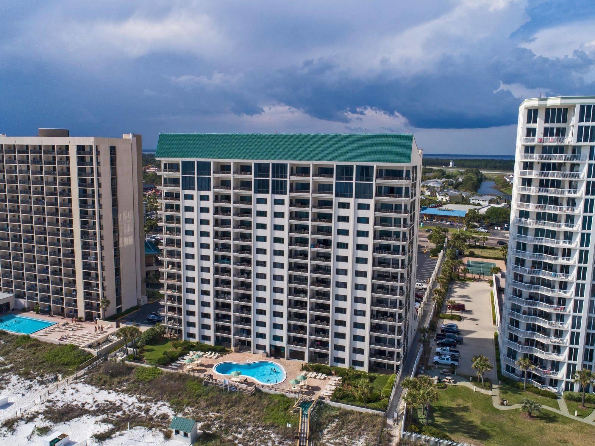 Apartment Emerald Towers By Panhandle Getaways