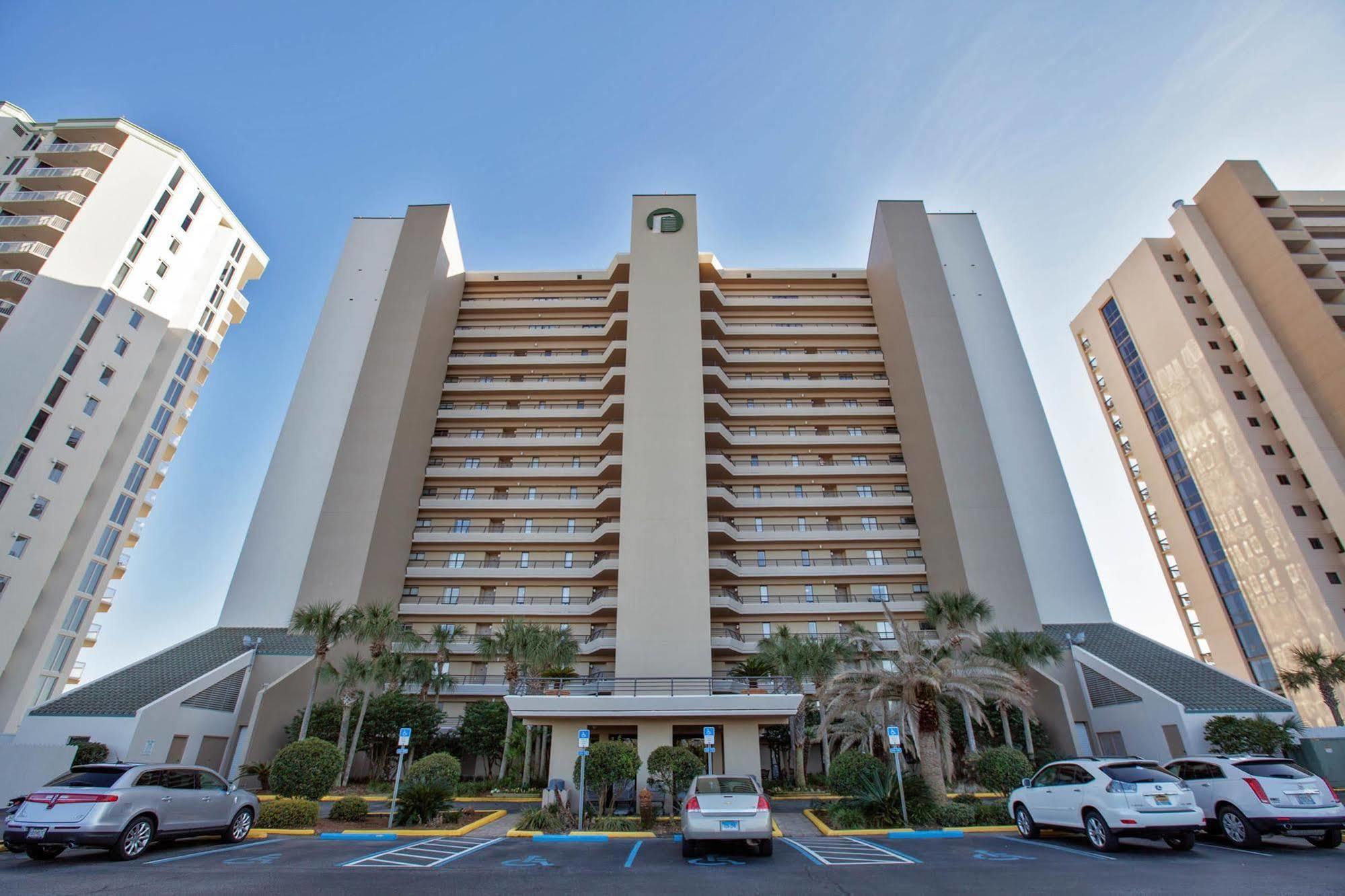 Apartment Emerald Towers By Panhandle Getaways *