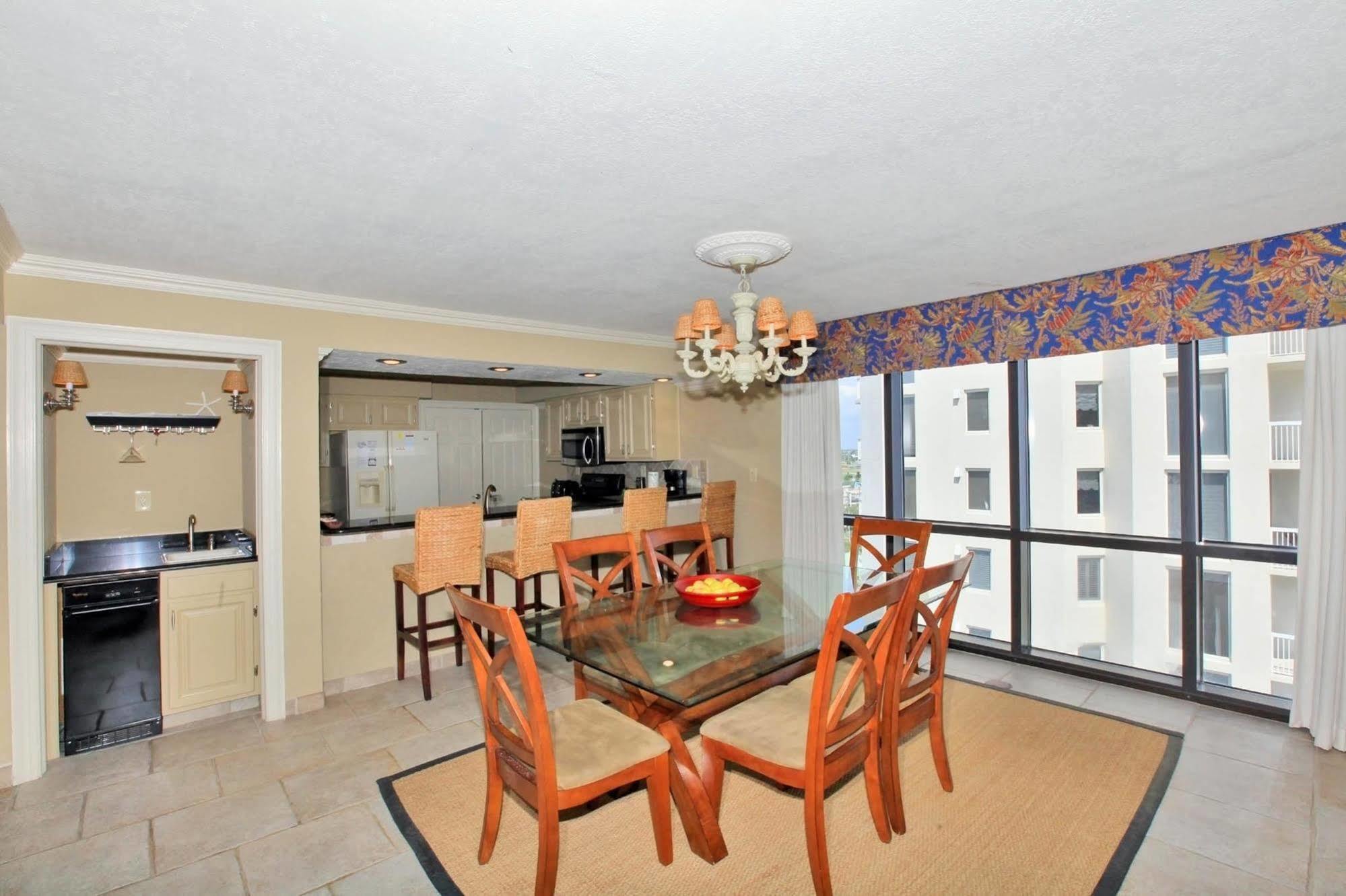 Apartment Emerald Towers By Panhandle Getaways *
