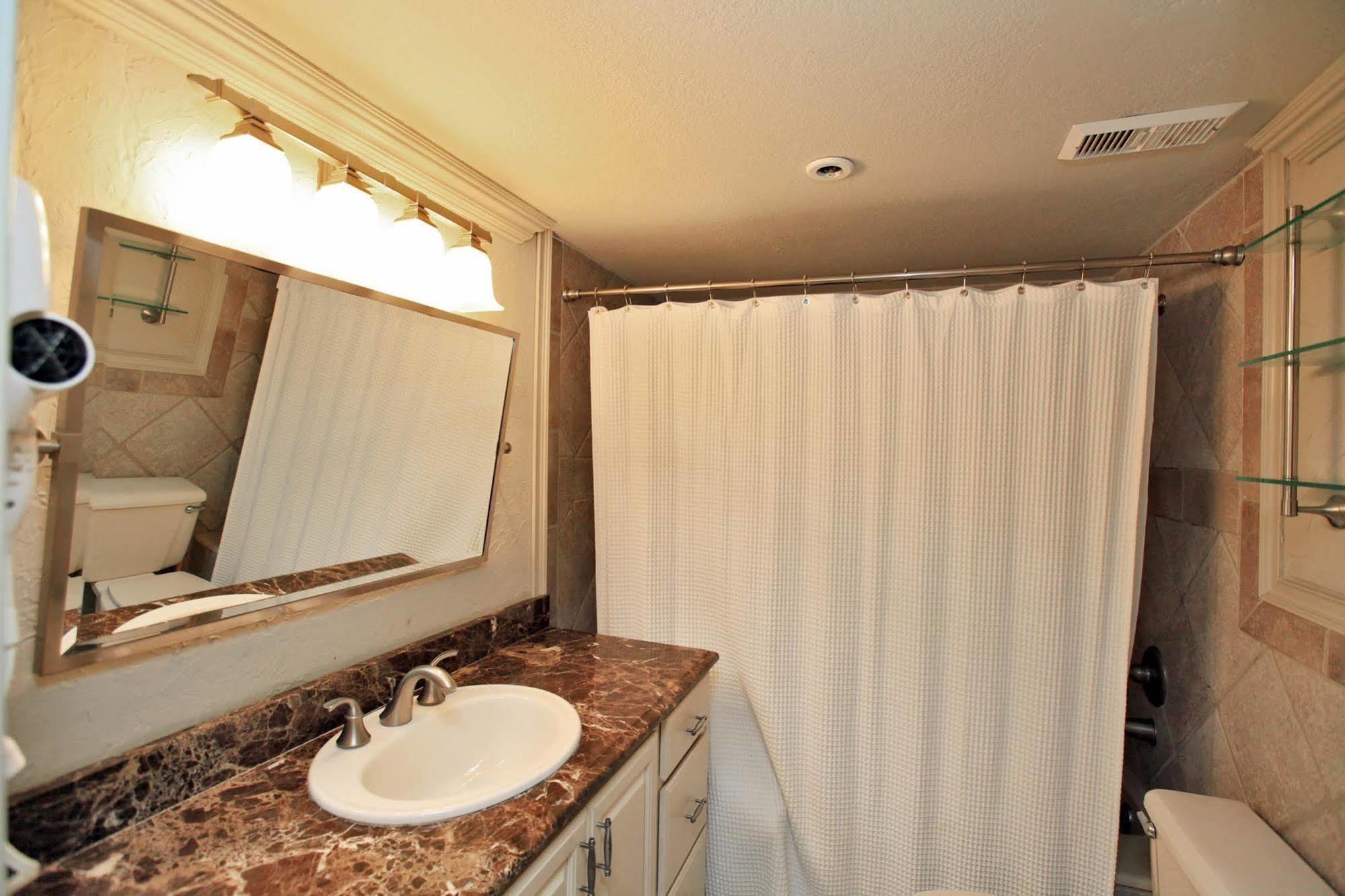 Emerald Towers By Panhandle Getaways Apartment