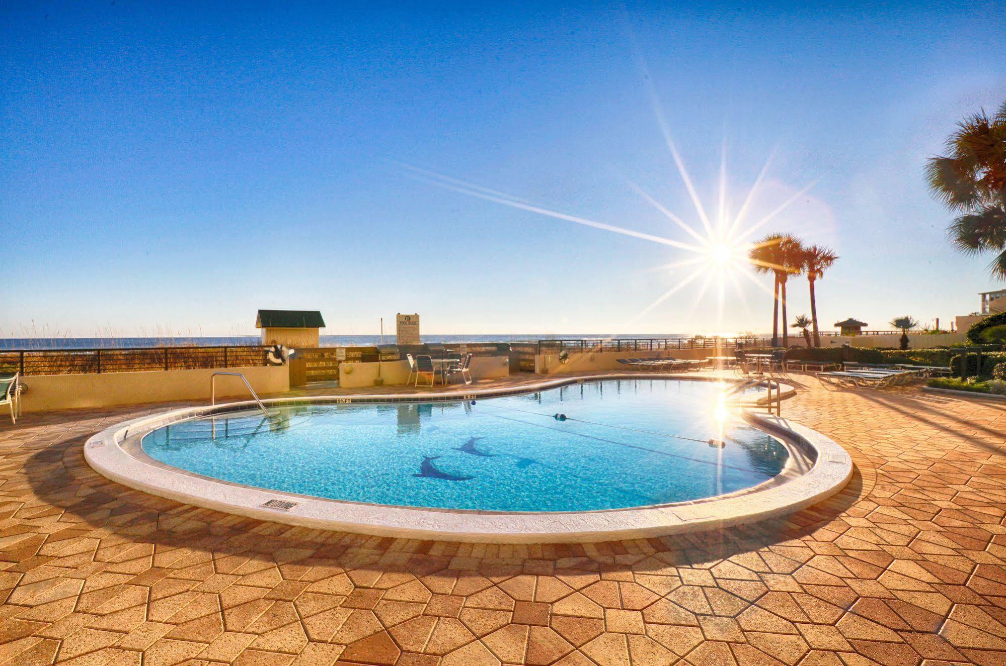 Apartment Emerald Towers By Panhandle Getaways