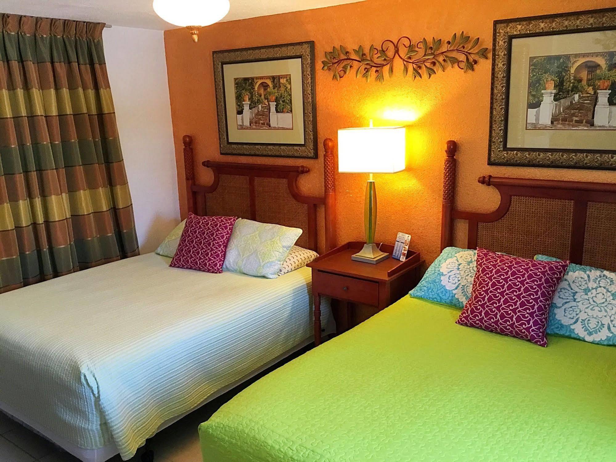 Beach House Cabanas Hotel 5*