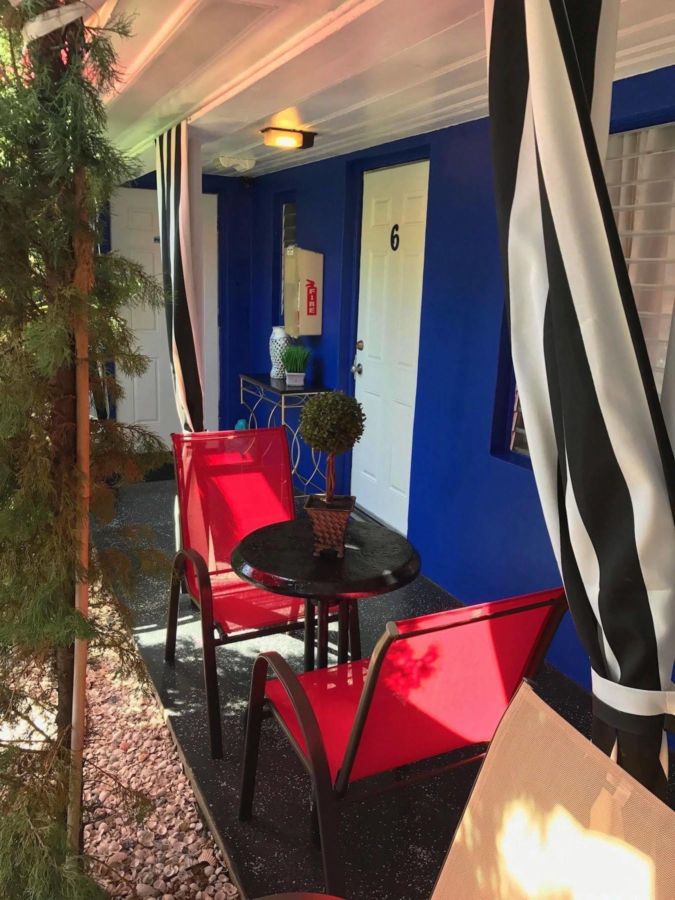 Beach House Cabanas Hotel 5*