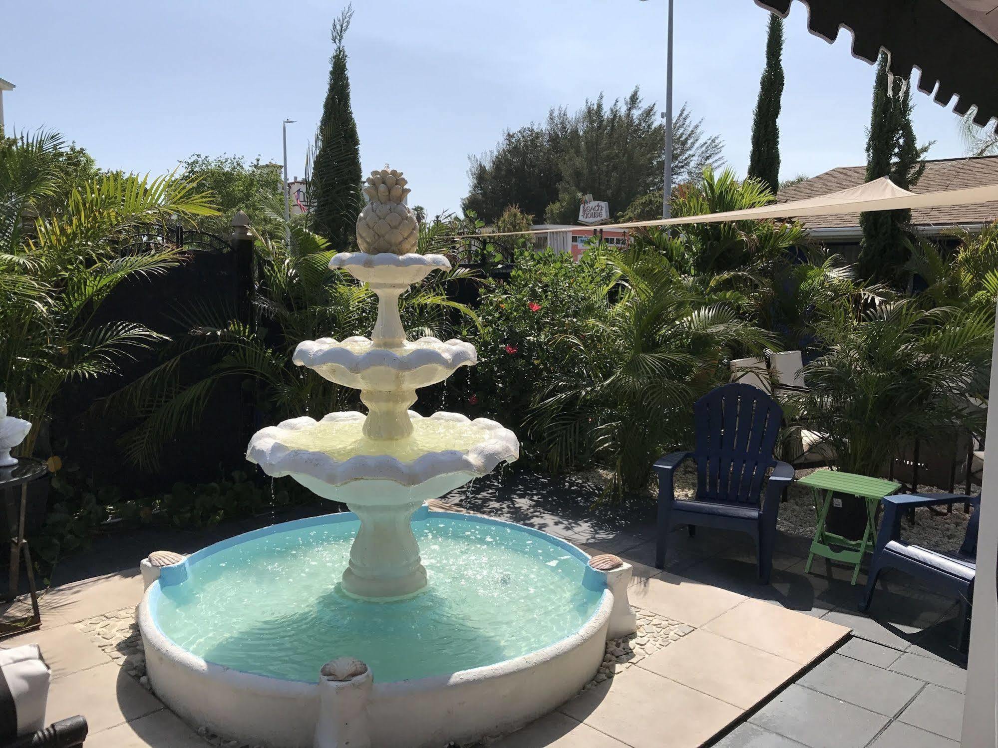 Hotel Beach House Cabanas