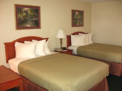 Western Crossroads 3*