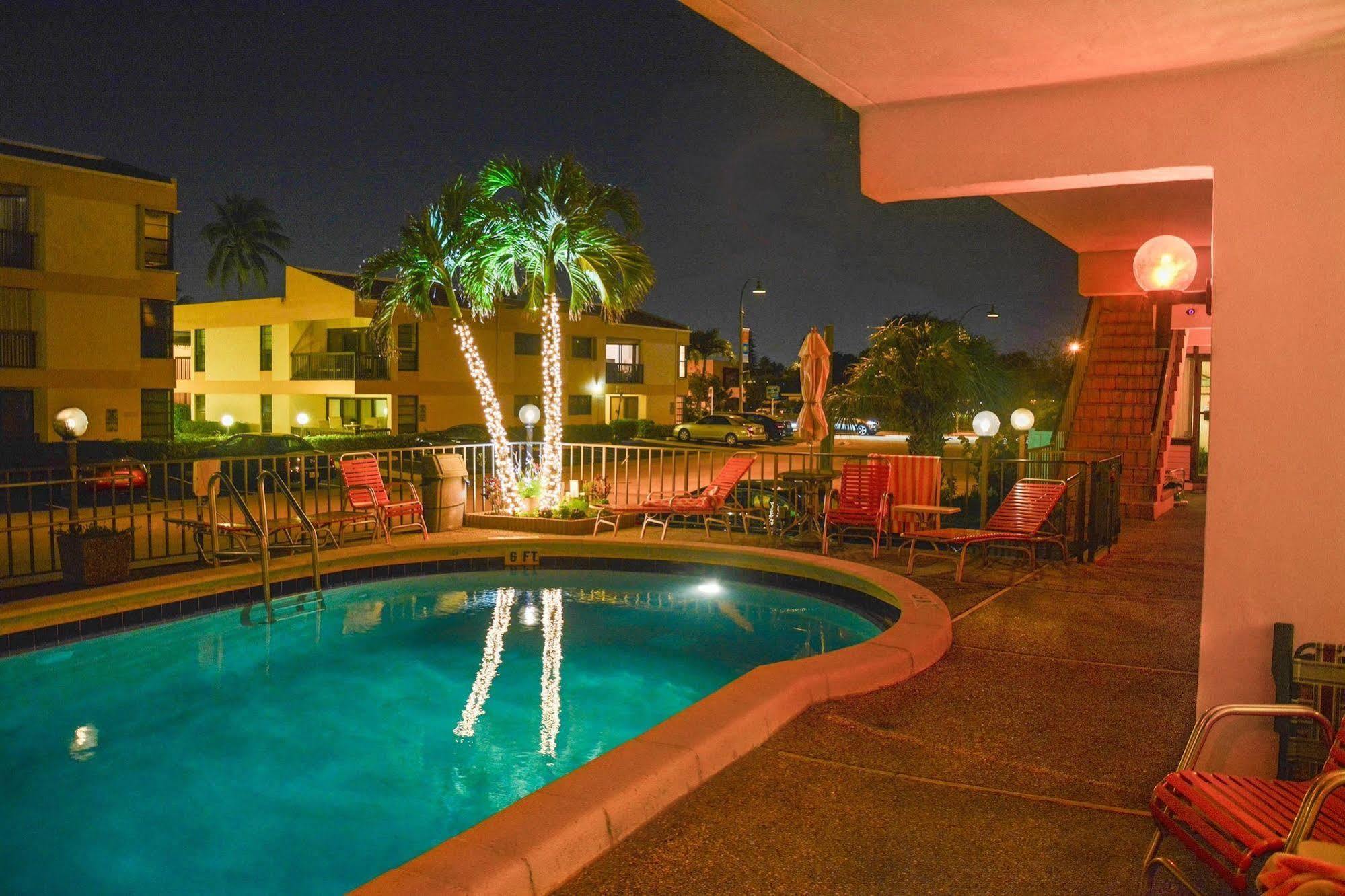 Sea Cliff Hotel
