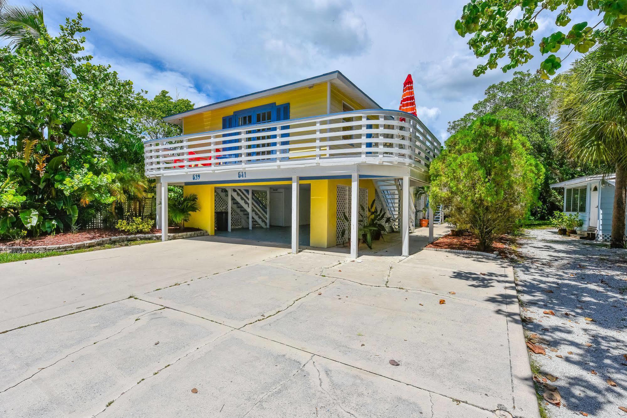 Guest house Banana By Beachside Management 3*