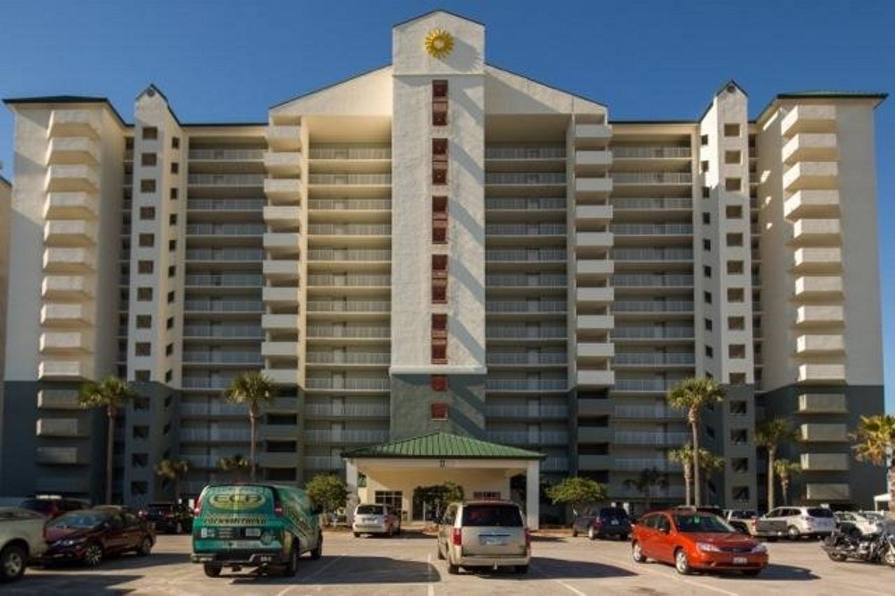 Long By Collection Apartment