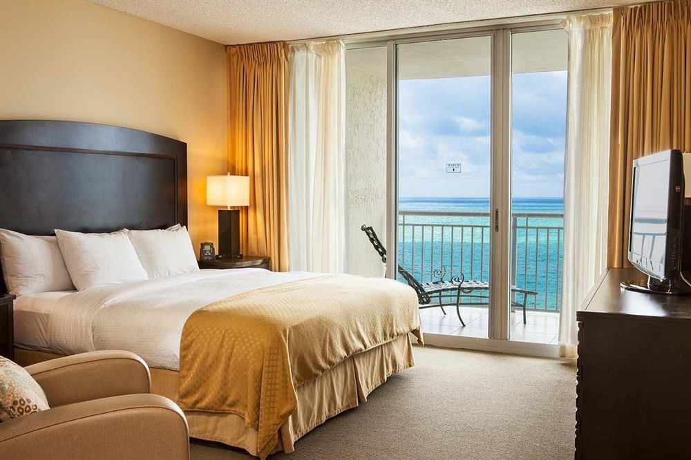 Resort Doubletree By Hilton Ocean Point - North Miami