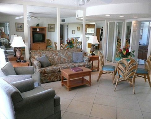 Coral Reef 3* St. Pete Beach
