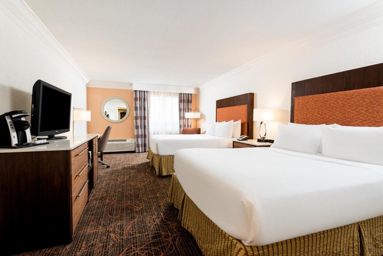 Lauderdale Airport By Ihg Resort 3*