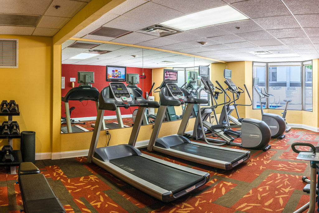 Courtyard By Marriott - Naples
