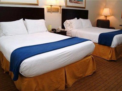 Express & Tampa-rocky Point Island By Ihg