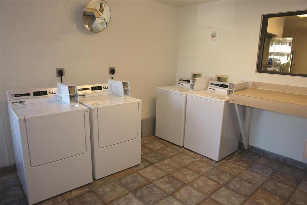 Travelodge By Wyndham Pompano