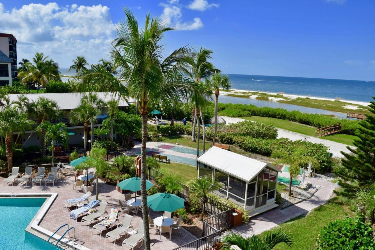 Caribbean Club