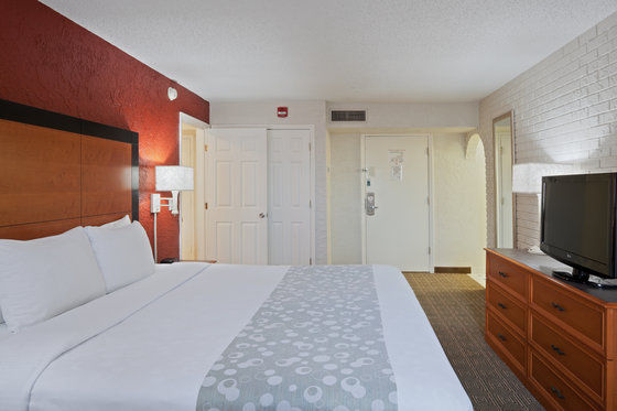 La Quinta Airport Stadium Westshore 3*