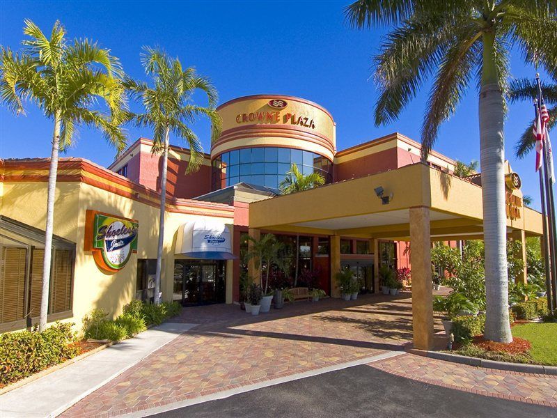 Hotel Doubletree By Hilton Myers At Bell Tower Shops 4*