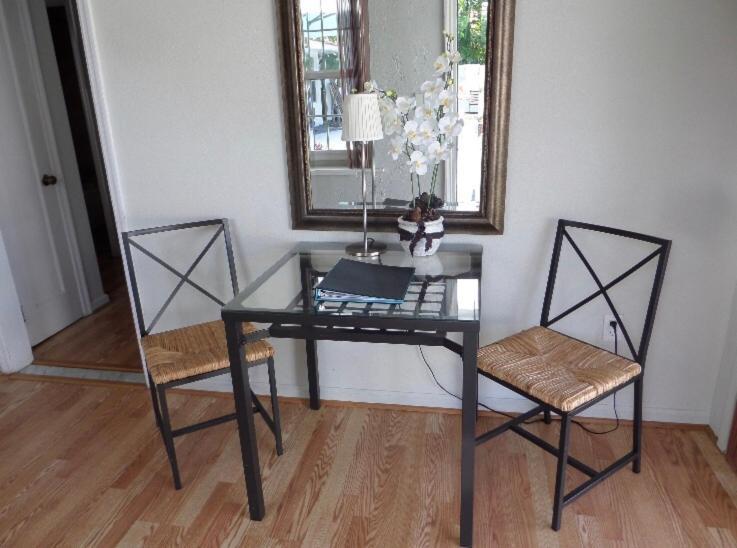 Bayview Crowns Apartment Fort Lauderdale