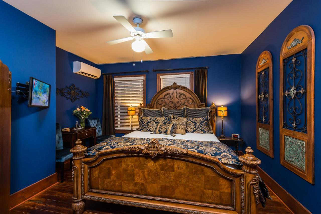 Bed & Breakfast Carriage Way Adults Only - 21 Years Old And Up St. Augustine