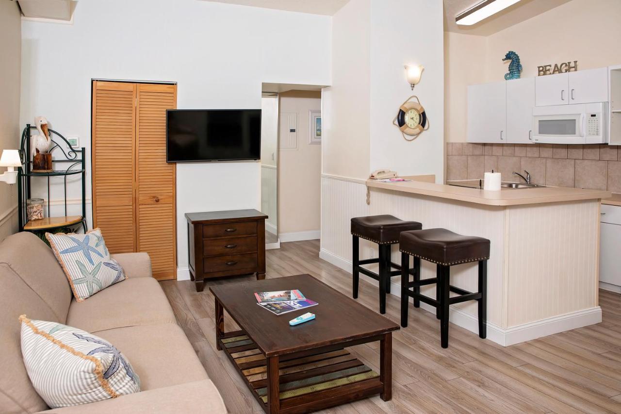 Windjammer And Club Resort 2*