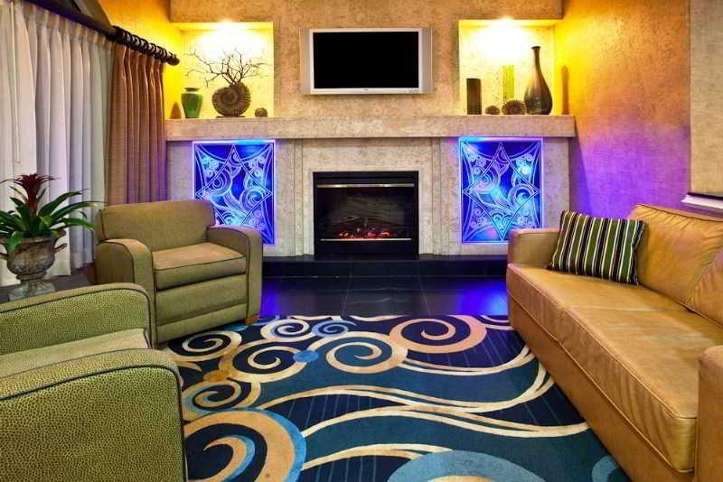 Lauderdale Airport By Ihg 3*