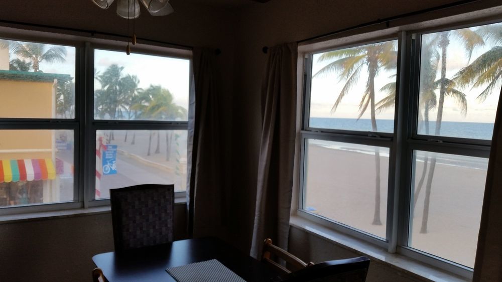 La Terrace Oceanfront Hotel