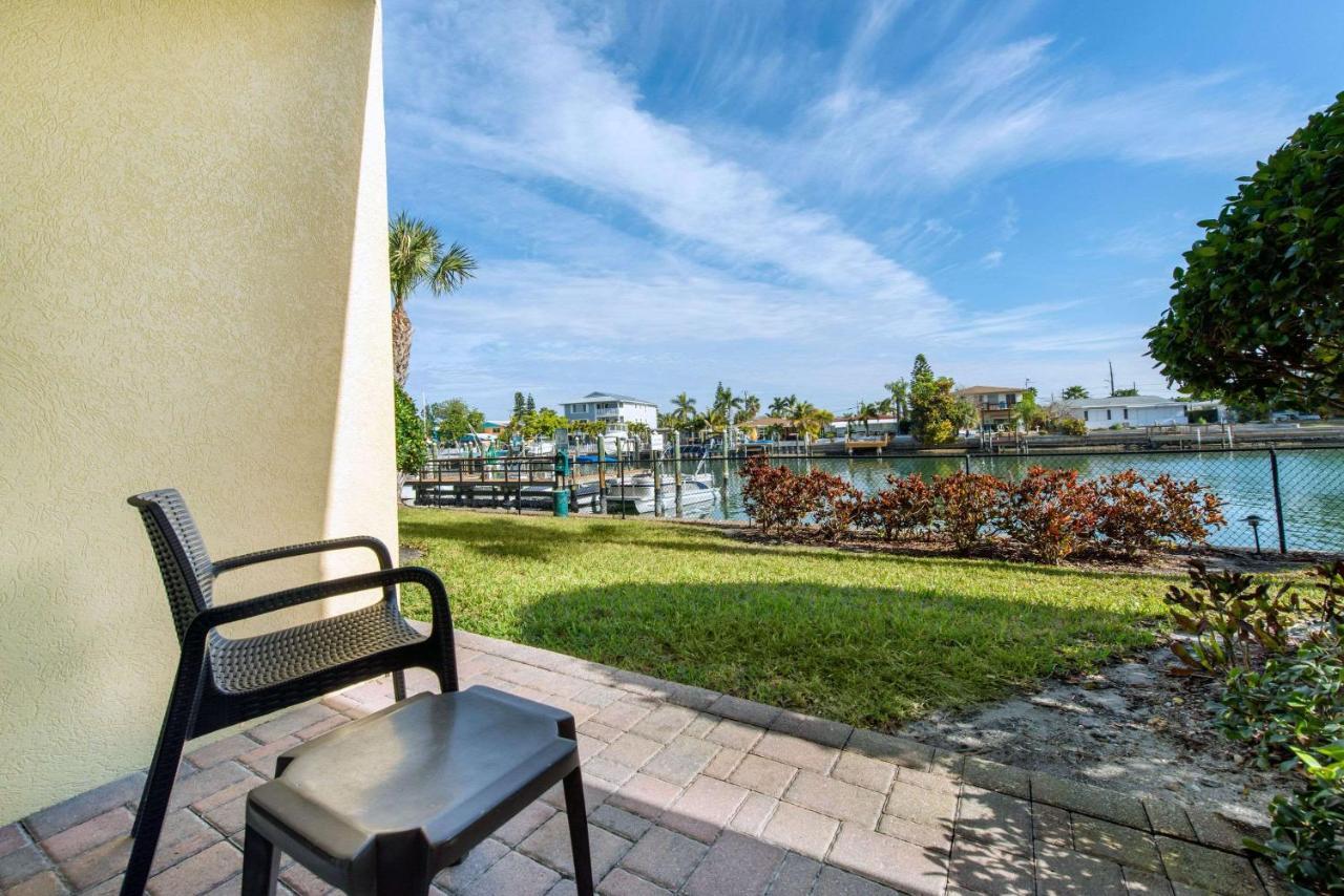 Treasure Island And Marina 3*