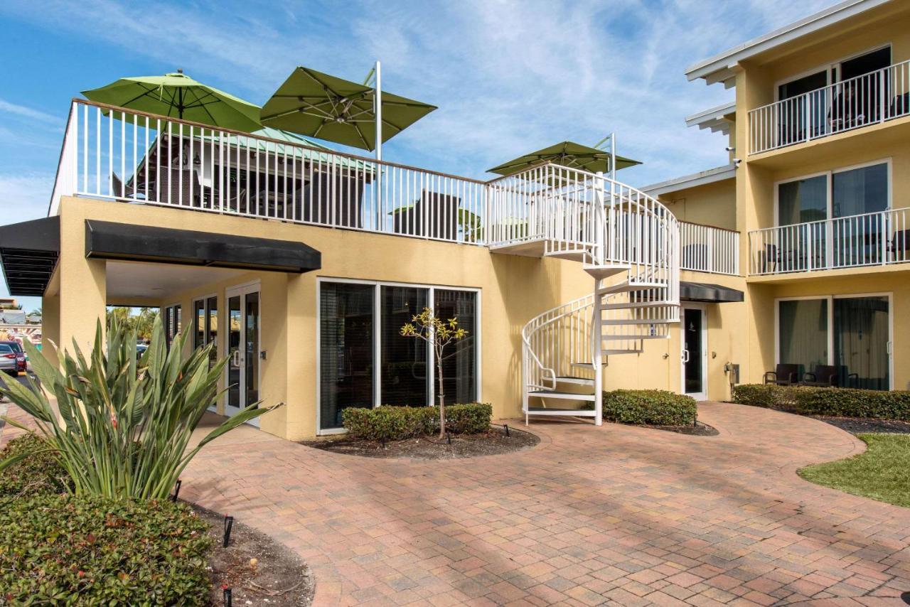 Treasure Island And Marina Hotel