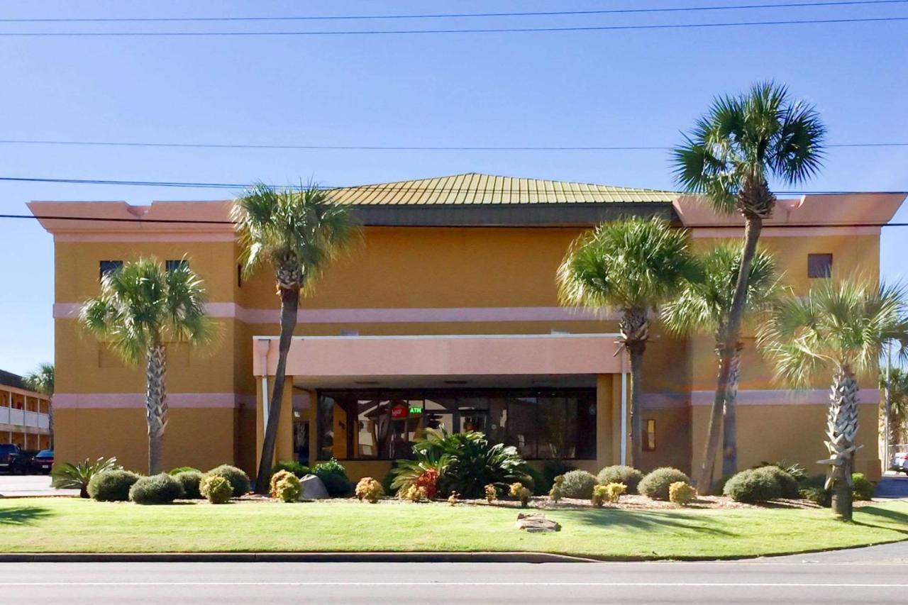 Quality N.a.s.-corry Hotel