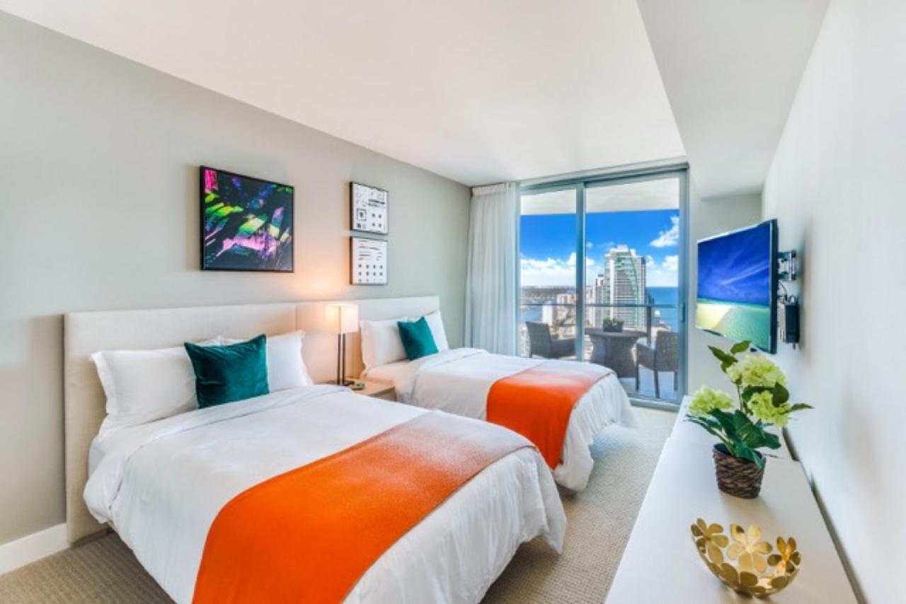 Apartment Contemporary Dania Beach