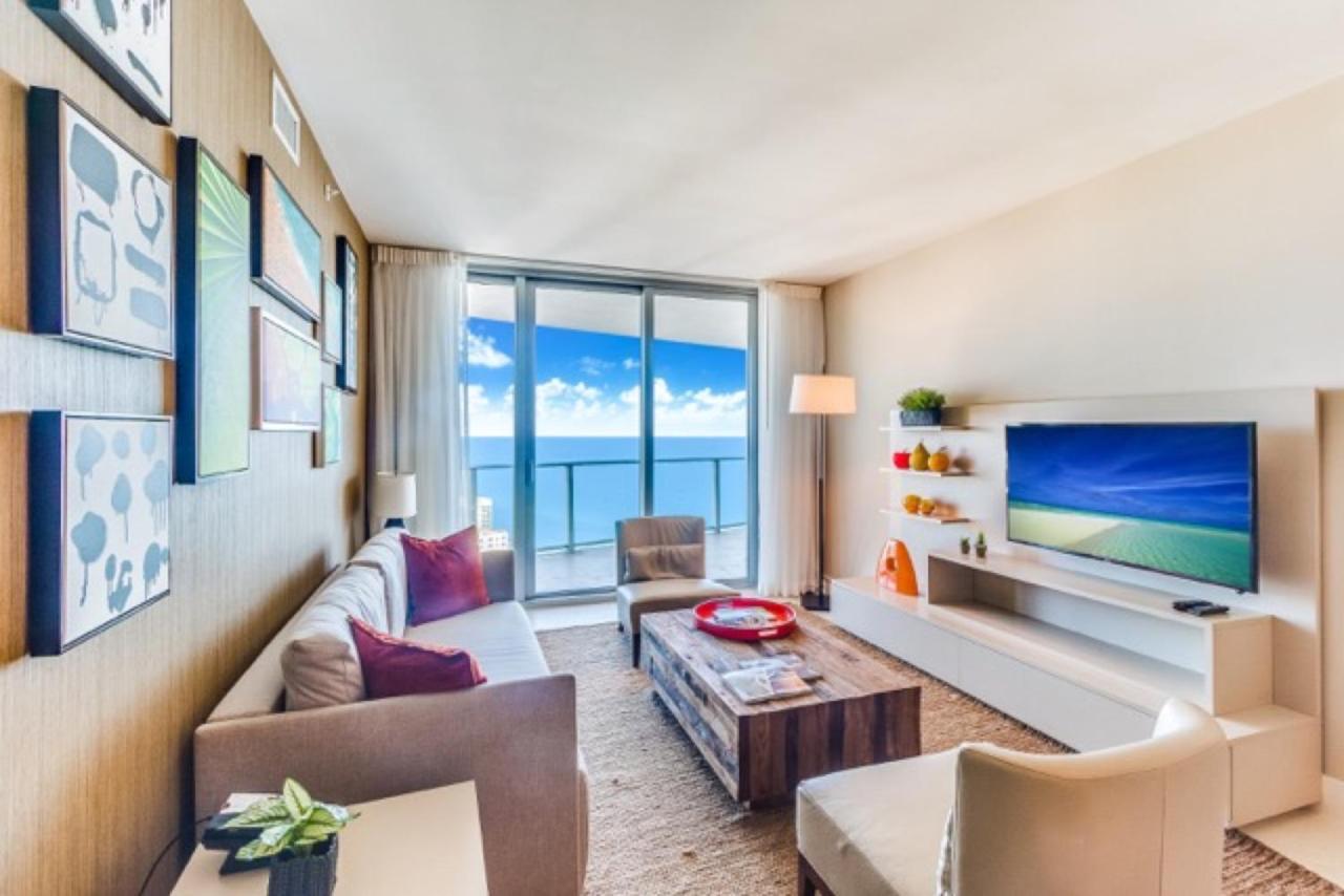 Contemporary Dania Beach