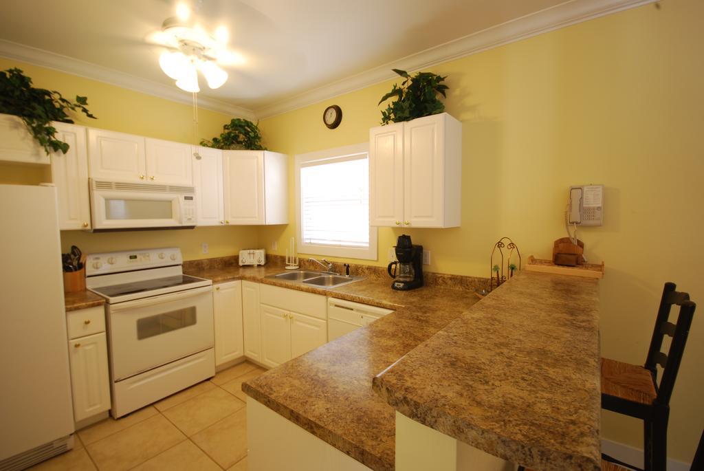 Resort Caribbean Themed In Near Pensacola 3*