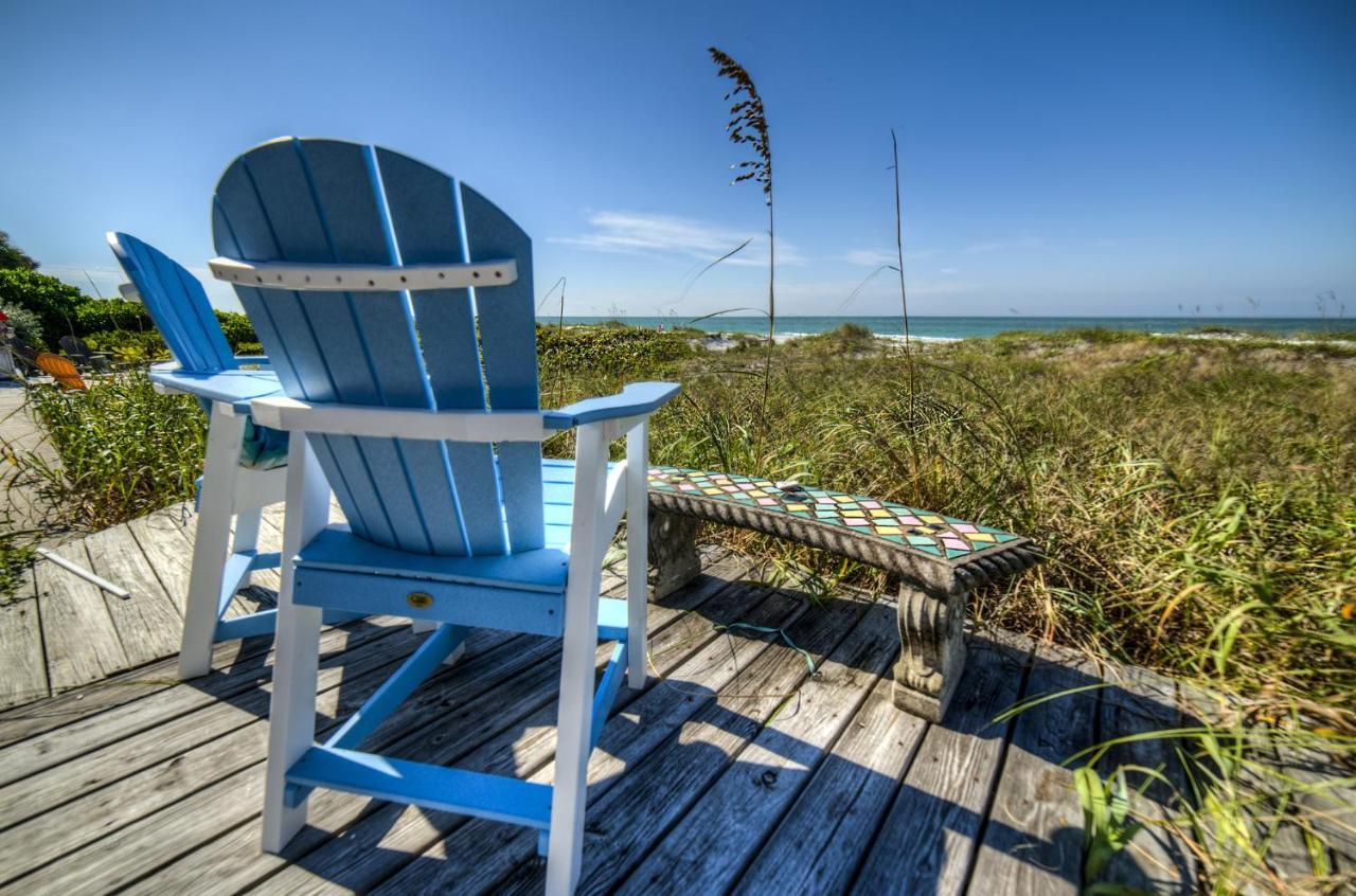 Apartment Sun N Fun Beachfront Vacation *