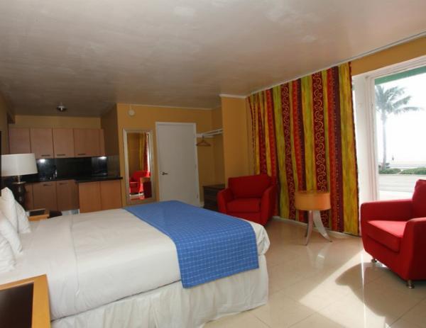 Tropic Cay Hotel