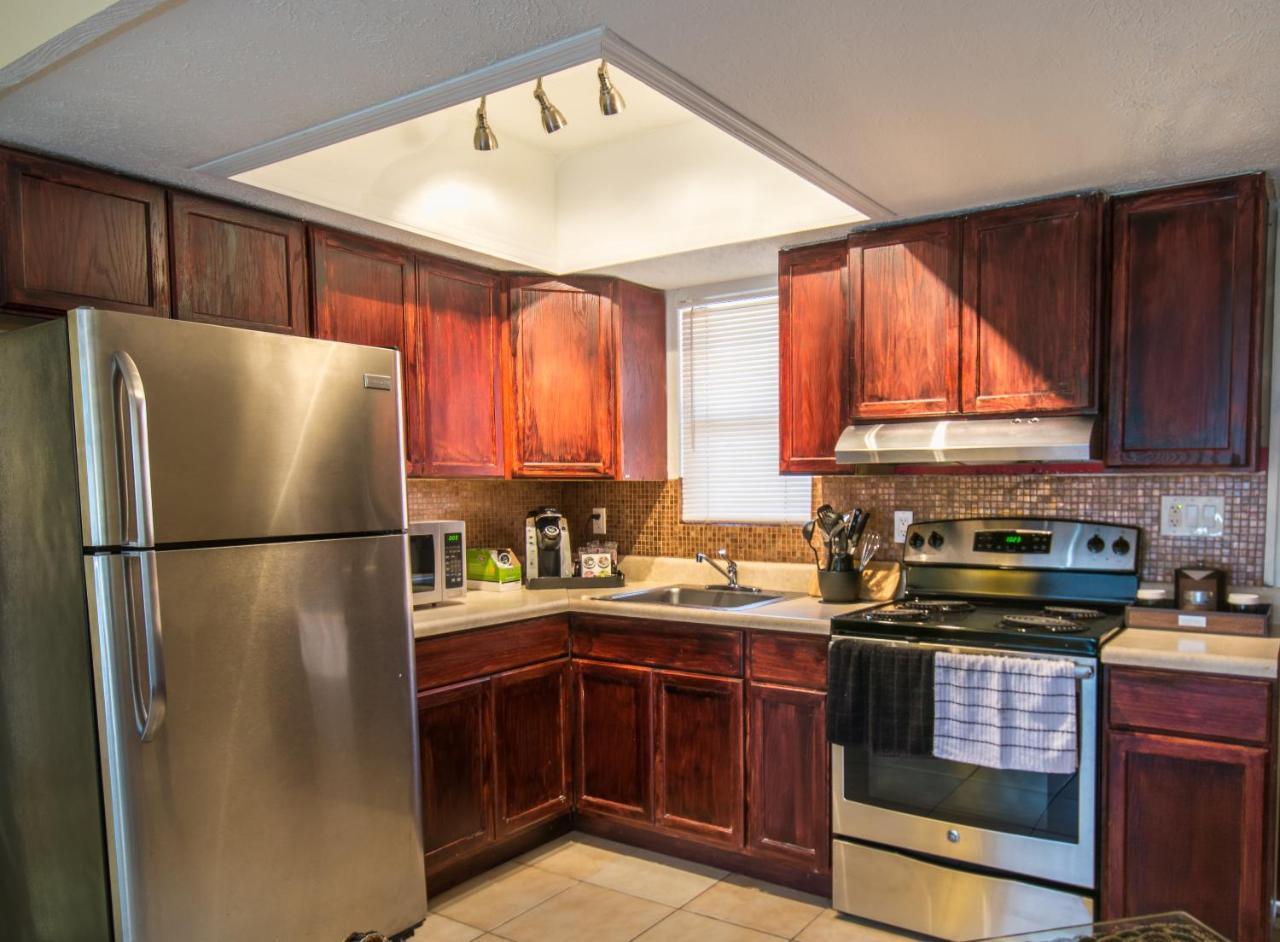 Royal Hutchinson Island 3*