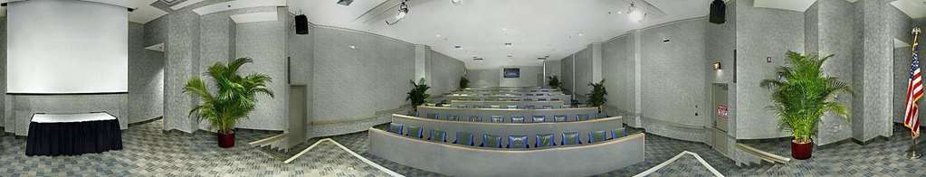 Hotel Embassy