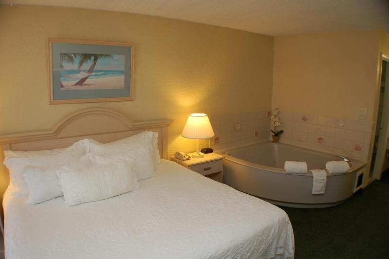 Days By Wyndham Hotel Stuart
