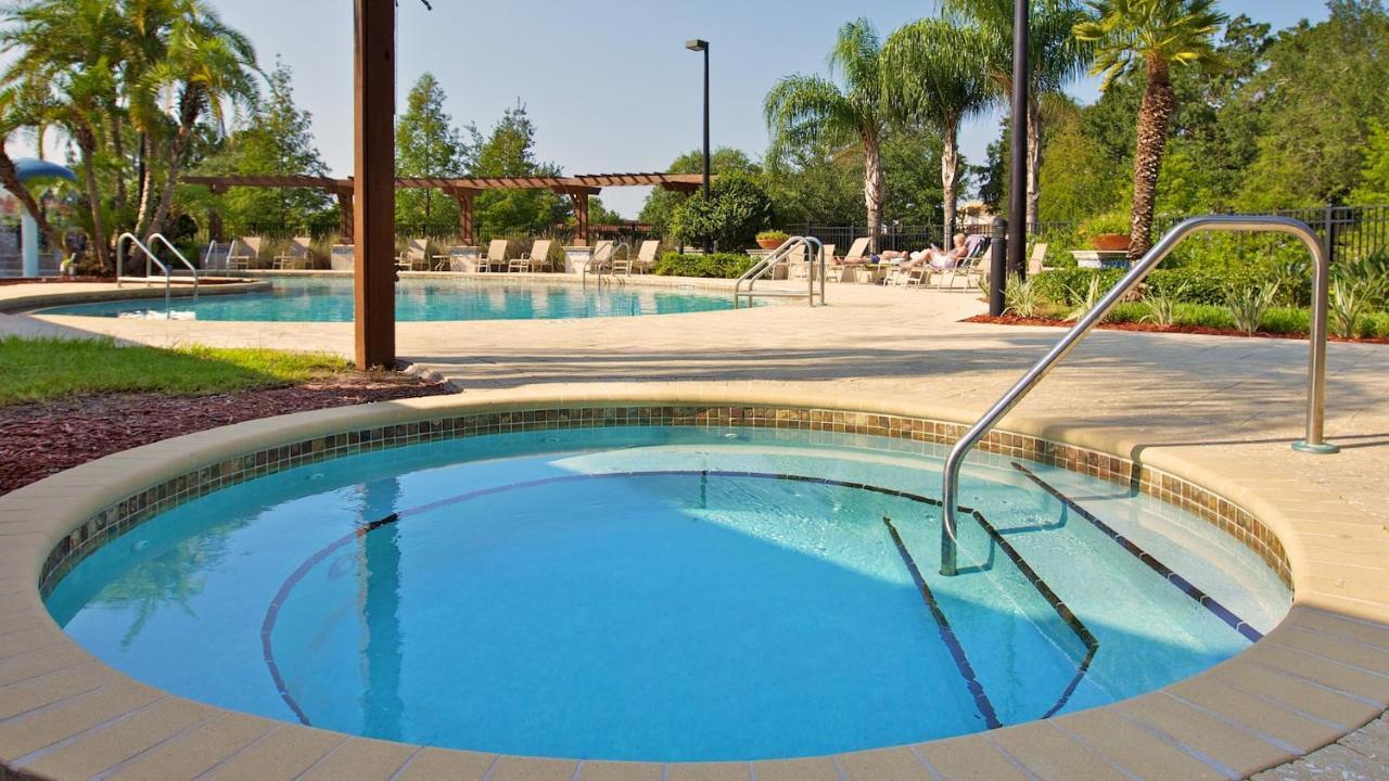 Lincoln Townhome At Lucaya Near Villa