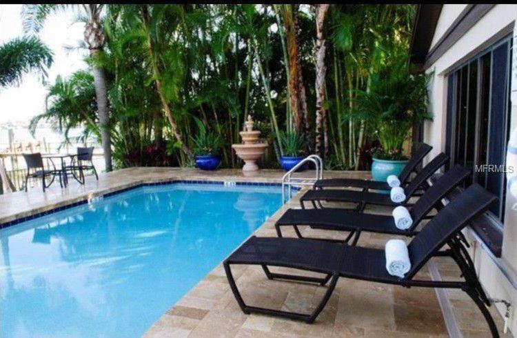 Resort Pasa Tiempo (adults Only) St. Pete Beach