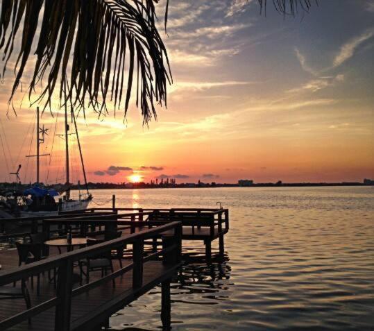Resort Pasa Tiempo (adults Only) St. Pete Beach