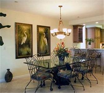 Apartment Emerald Towers By Panhandle Getaways