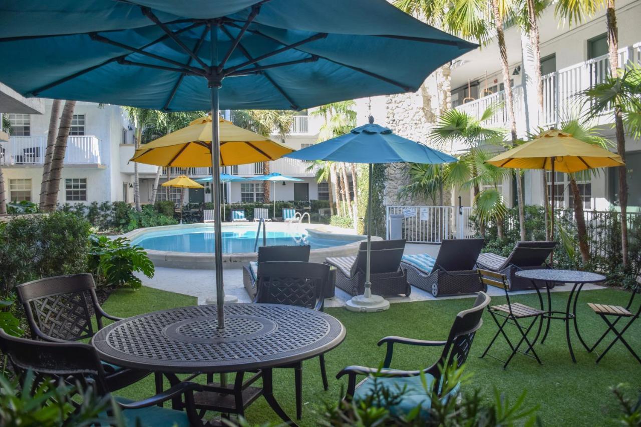 Hotel Coral Reef At Key Biscayne