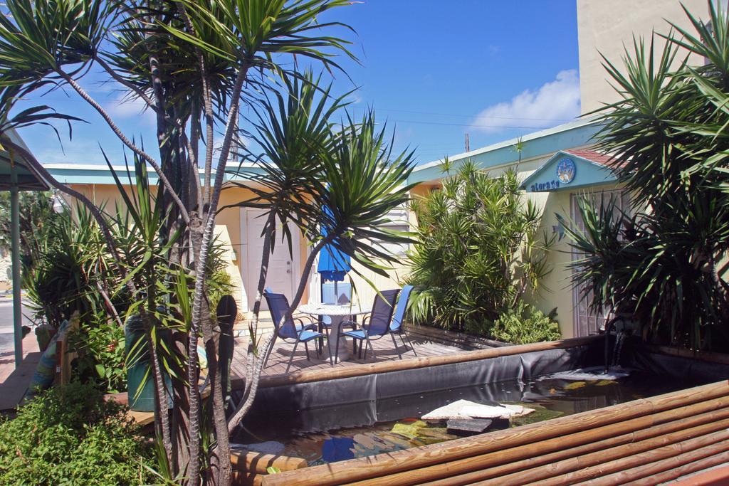 Hotel Angelfish Hollywood