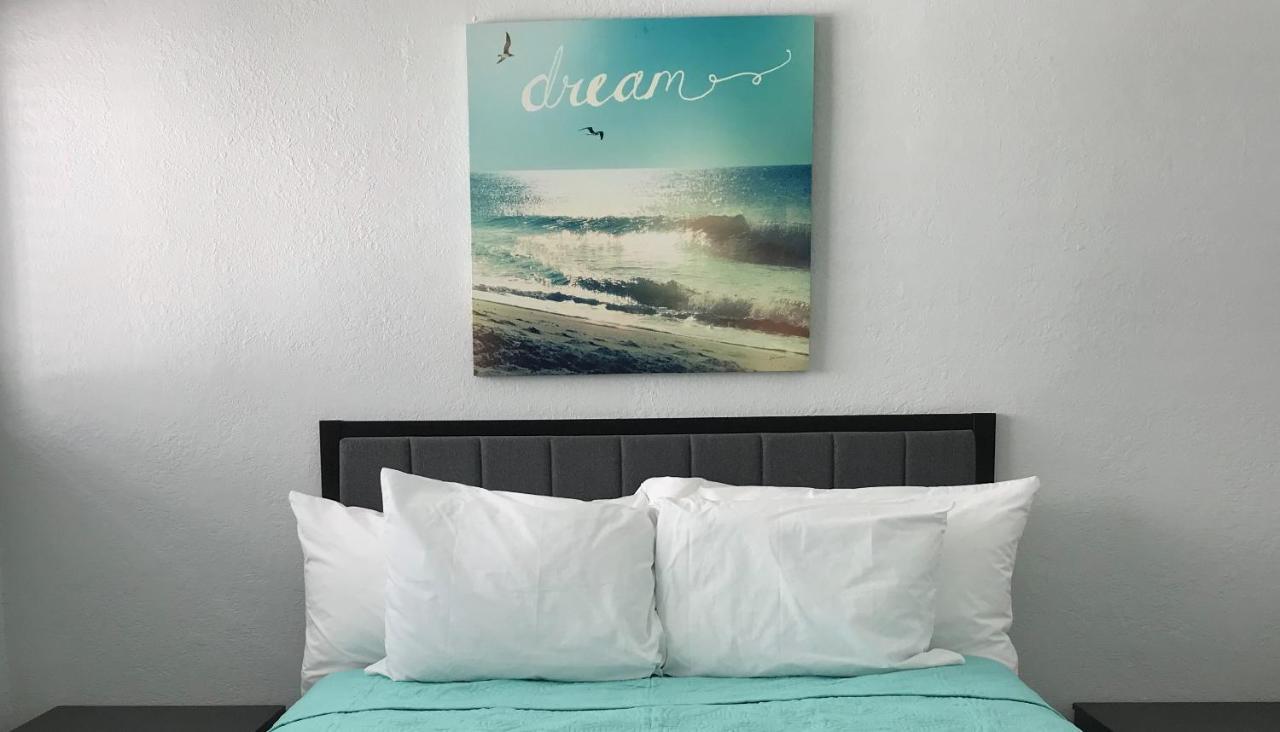 Aparthotel Pompano Breeze 2*